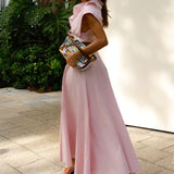 Saia Midi Rodada Ampla e Acinturada