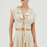 Blusa Manga Curta com Babados Frontais e Amarra