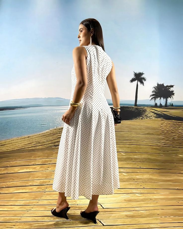 VESTIDO NESGA FORRADO