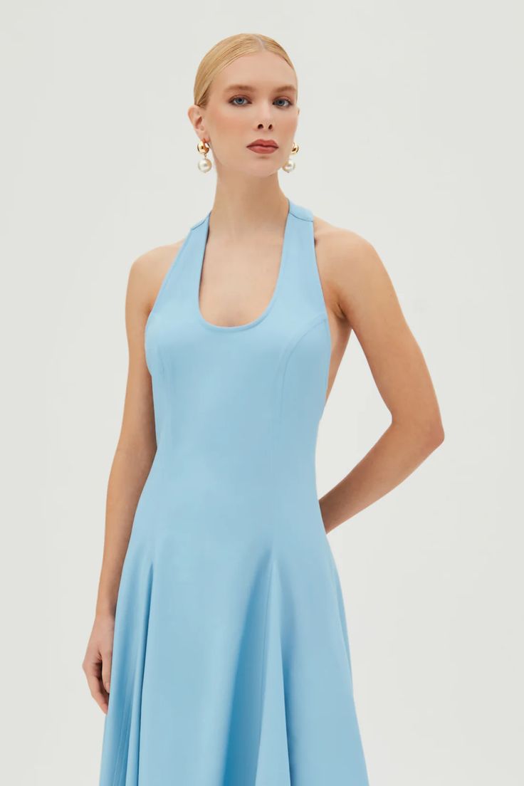 Vestido Midi Fechamento de Botão Pescoço Frente