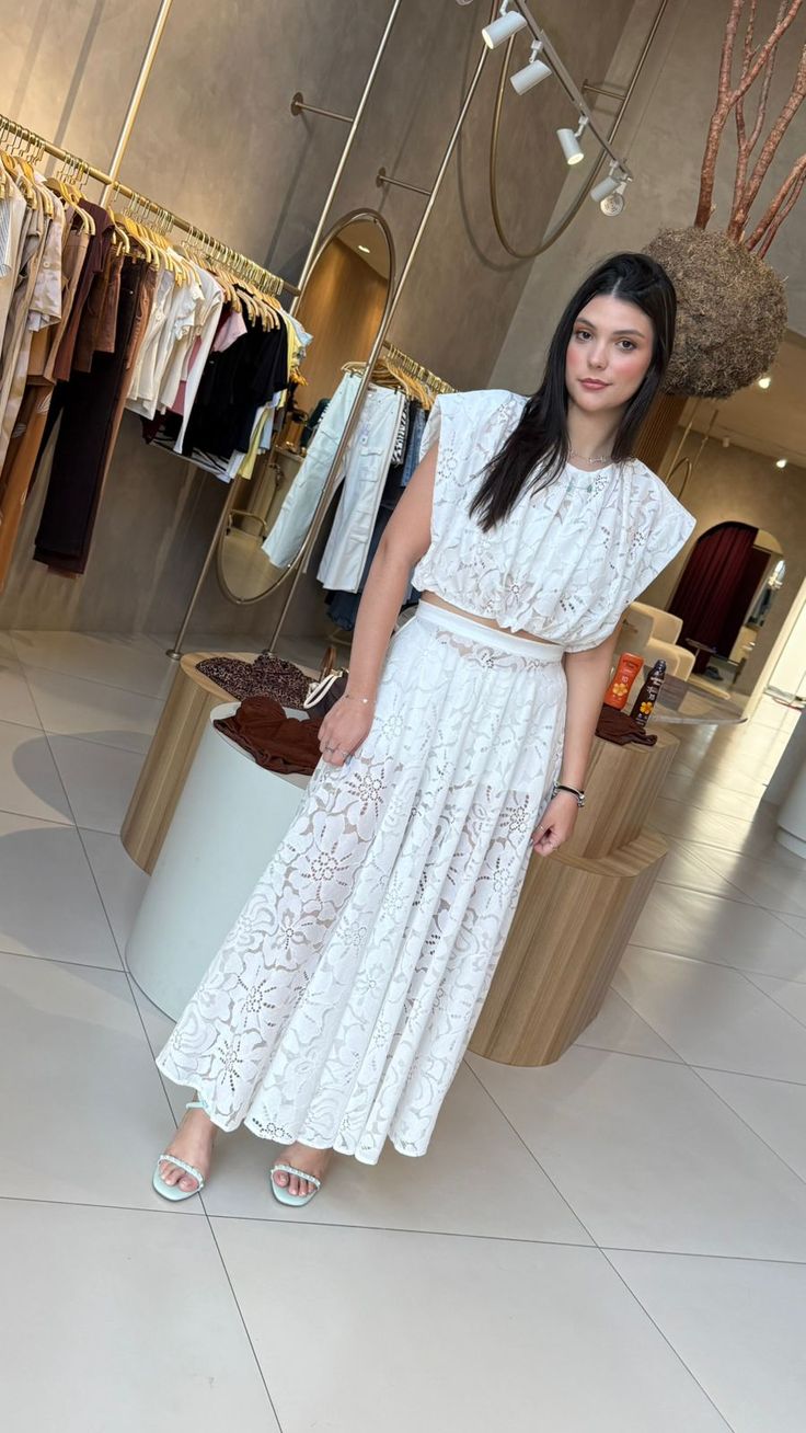 SAIA MIDI COS MEDIO EM RENDA