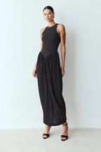 VESTIDO MIDI FRANZIDOS CINTURA E SAIA TULIPA PRETO