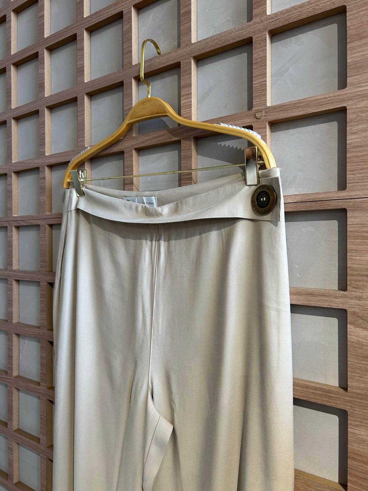 CALÇA BOTÃO
