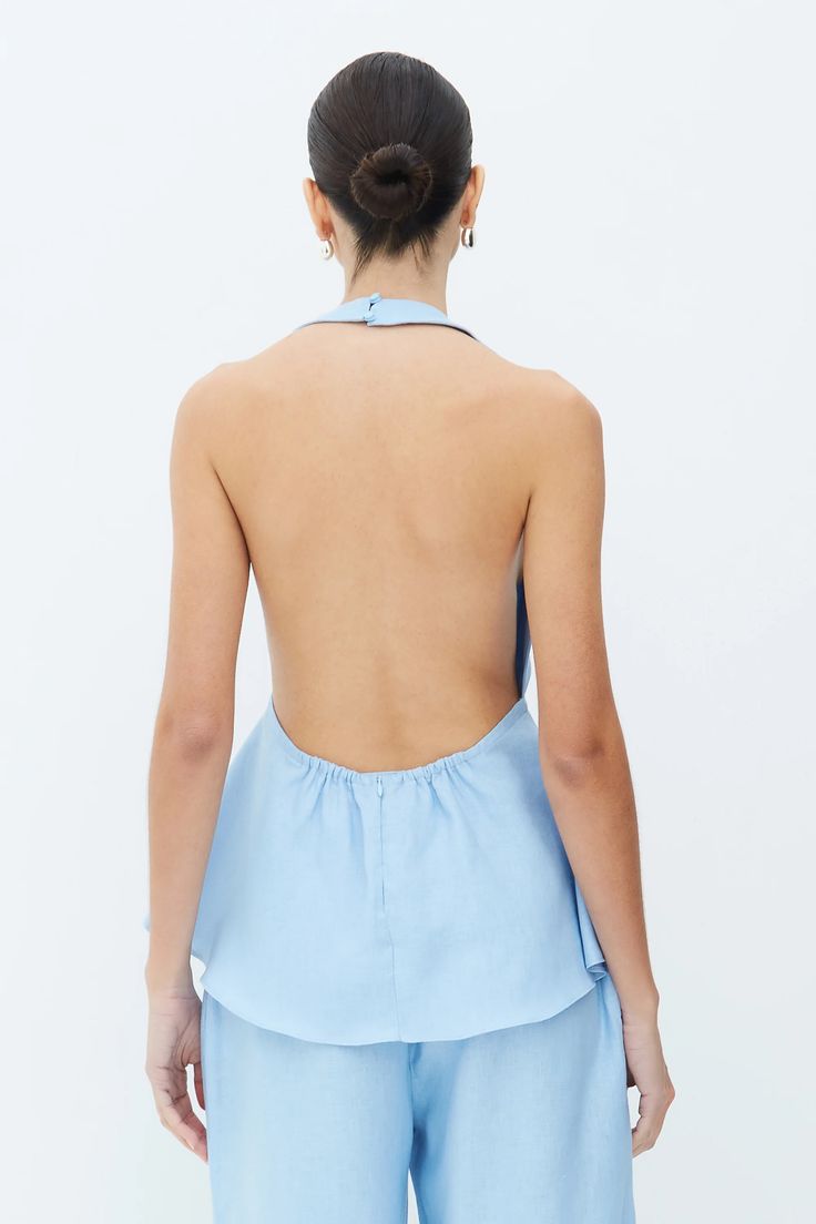 BLUSA FRENTE UNICA COM BARRA AMPLA AMARRAÇÃO