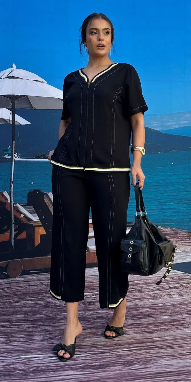 CONJUNTO JAQUETA E PANTACOURT