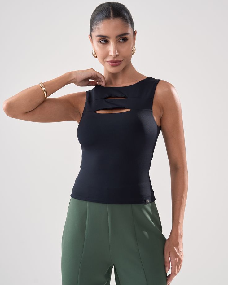CROPPED NANDA