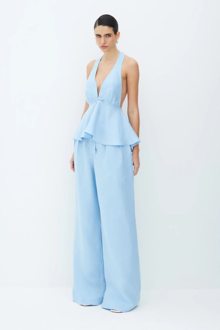 BLUSA FRENTE UNICA COM BARRA AMPLA AMARRAÇÃO