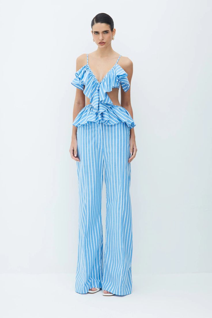 CALÇA RETA COM FRISO FRONTAL