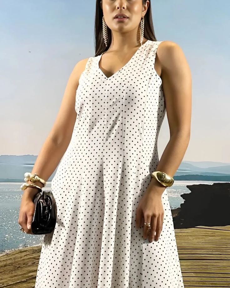 VESTIDO NESGA FORRADO